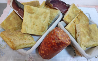 Antico Paninaio San Gimignano food