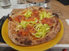 Pizzeria Acqua E Farina food