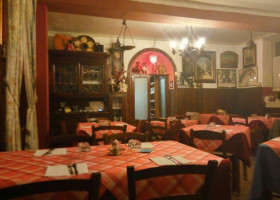 Trattoria Valenza inside