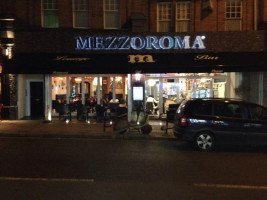 Mezzoroma Lounge food