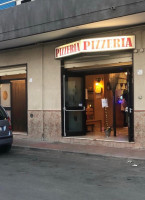 Pizzeria Da Tonino Di Falcone Antonio outside