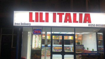 Lili Italia food