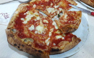 Pizzeria Ciro Sessa food