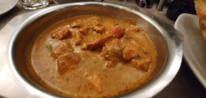 Shaheens Indian Bistro food