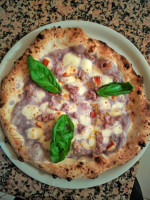 Pizzeria Napoletana Da Michele food