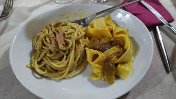 Trattoria La Roccia food