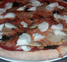 Pizza Express Da Matte food