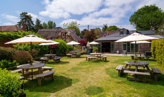 Rose And Crown inside