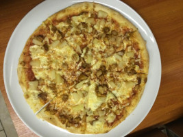 Memo Pizza inside