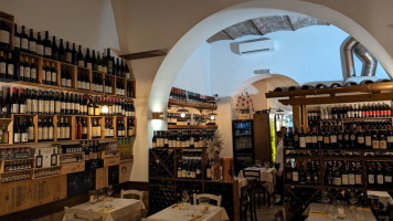 Taverna Dei Contrari food