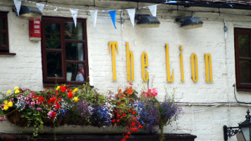 The Lion Inn food