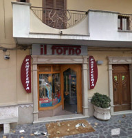 Il Forno outside