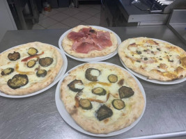 Pizzeria Pozzo Beccaro food