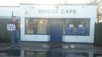 Bridge Cafe outside