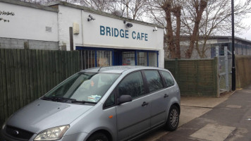 Bridge Cafe outside