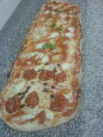 Che Pizza food