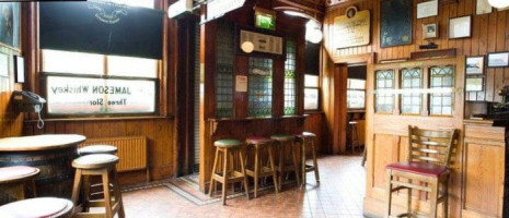 Harry Byrnes Pub inside