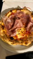 Storelli Nepolitan-pizza food