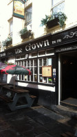 The Crown J.w. Basset Pub outside