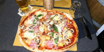 Pizzeria Biologica Senza Glutine Biosinhai food
