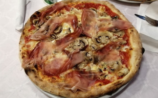 Pizzeria San Giusto Trieste food