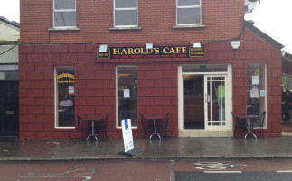 Harold's Cafe food