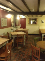 The Masons Arms inside