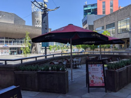 Cafe Rouge Salford Quays outside