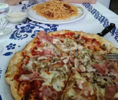 Pizzeria Da Gianni food