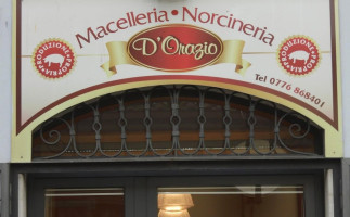 Norcineria D'orazio Macelleria, Pollo Allo Spiedo, Specialità Locali, Isola Del Liri inside