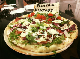 History Pizzeria Pub food