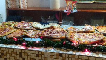 Pizza Al Taglio Dai Fratelli food