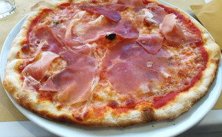 Trattoria Pizzeria New 70 food