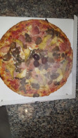 Punto Pizza food