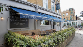 The Victoria Inn food