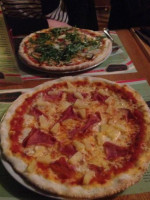 Il Monello Pizzeria food