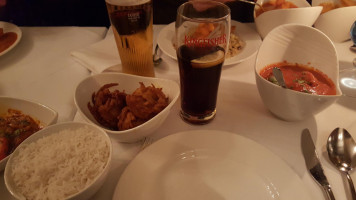 Voujon Indian Cuisine food