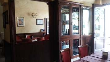 Caffe Del Corso inside