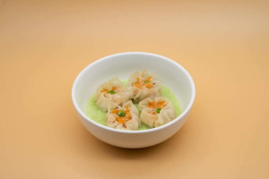 Kui Sushi Cucina Asiatica food