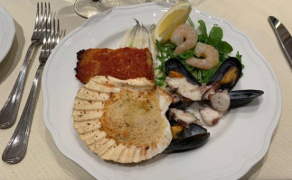 Mediterraneo Seregno food