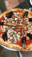 Pizzeria Nautilus food