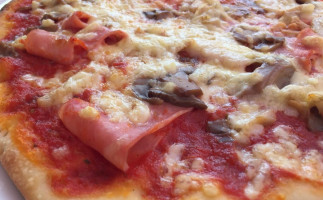 Pizza A Piatto Loreto (an) food