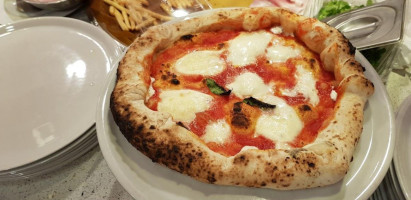Pizzeria Buongiorno Napoli Viterbo food