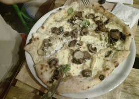 Taccarella Pinsa Pizza food