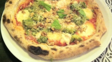 Sicily Pizzeria Lounge food