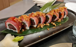 Yugo Sushi Fusion Experience food
