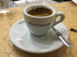 Première Café food