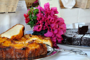 Bougainville Lipari food