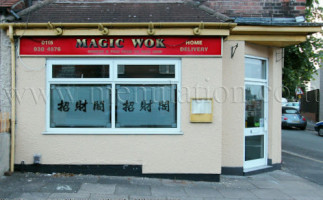 Magic Wok outside