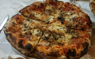 Pizzeria Da Pasquale Di Angelo Vescio food